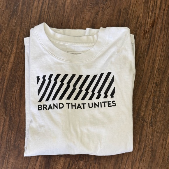 Express men’s White Long Sleeve Tee with Black Pattern size SP